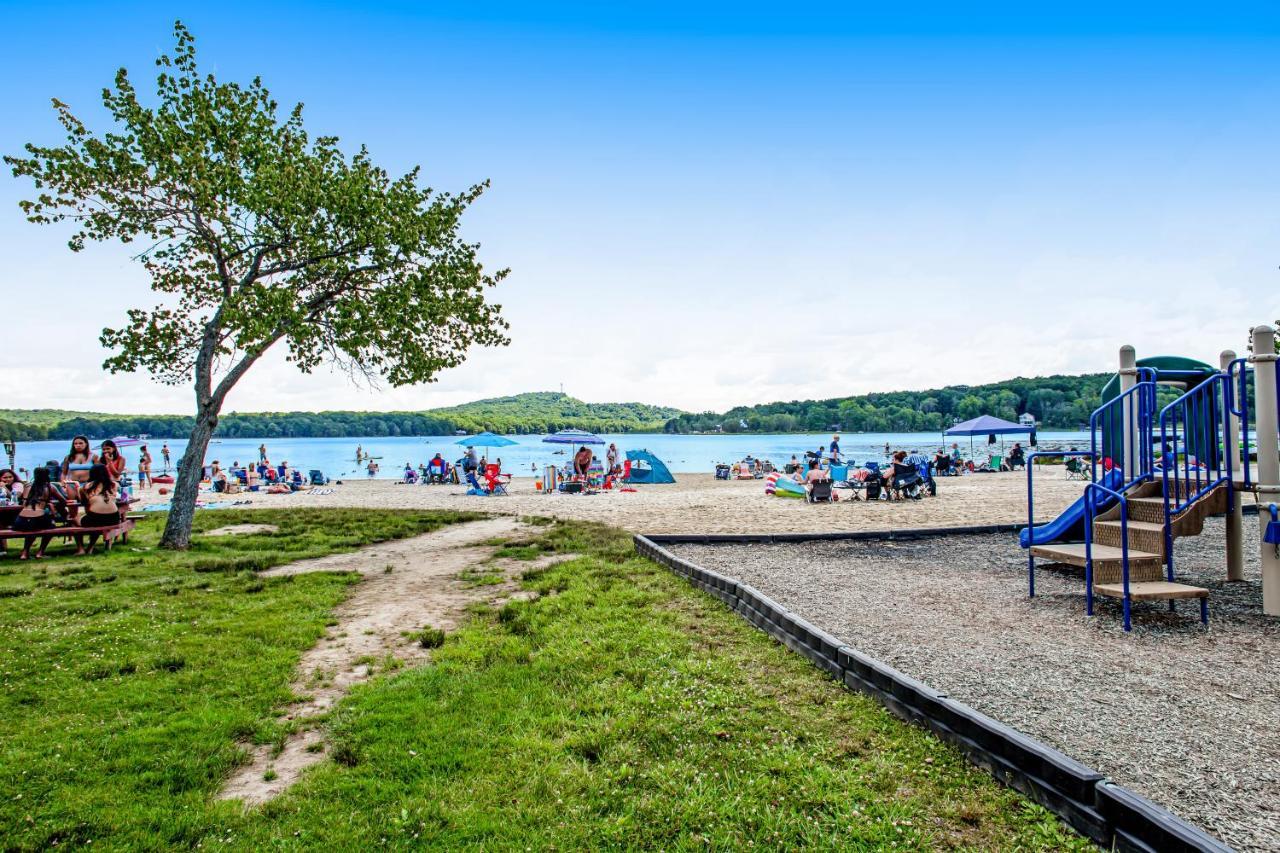 Friendship Lodge Pocono Lake Exterior foto
